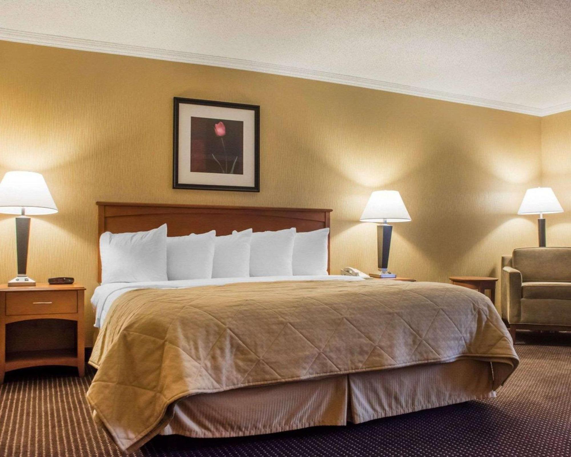 Clarion Hotel & Suites Riverfront Oswego Luaran gambar