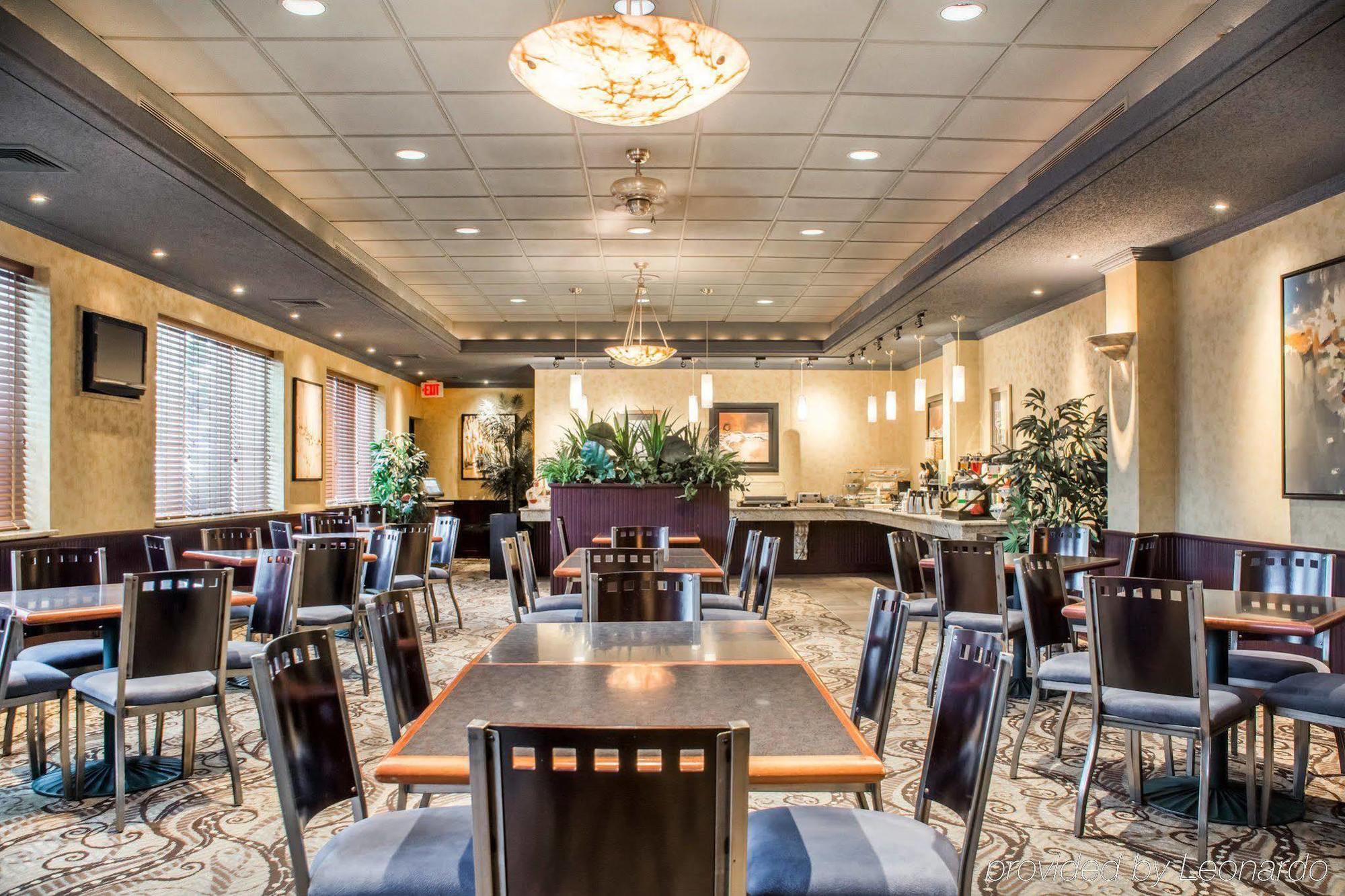 Clarion Hotel & Suites Riverfront Oswego Luaran gambar