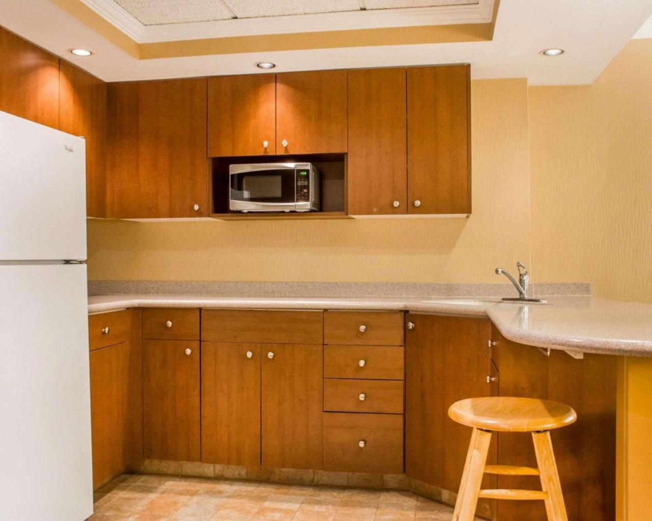 Clarion Hotel & Suites Riverfront Oswego Luaran gambar