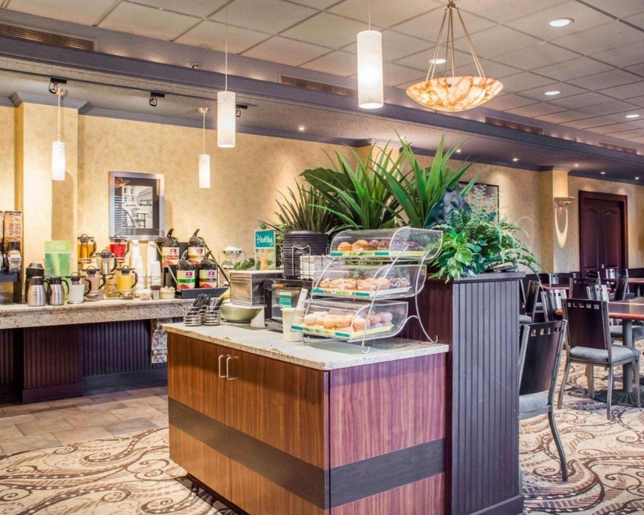 Clarion Hotel & Suites Riverfront Oswego Luaran gambar